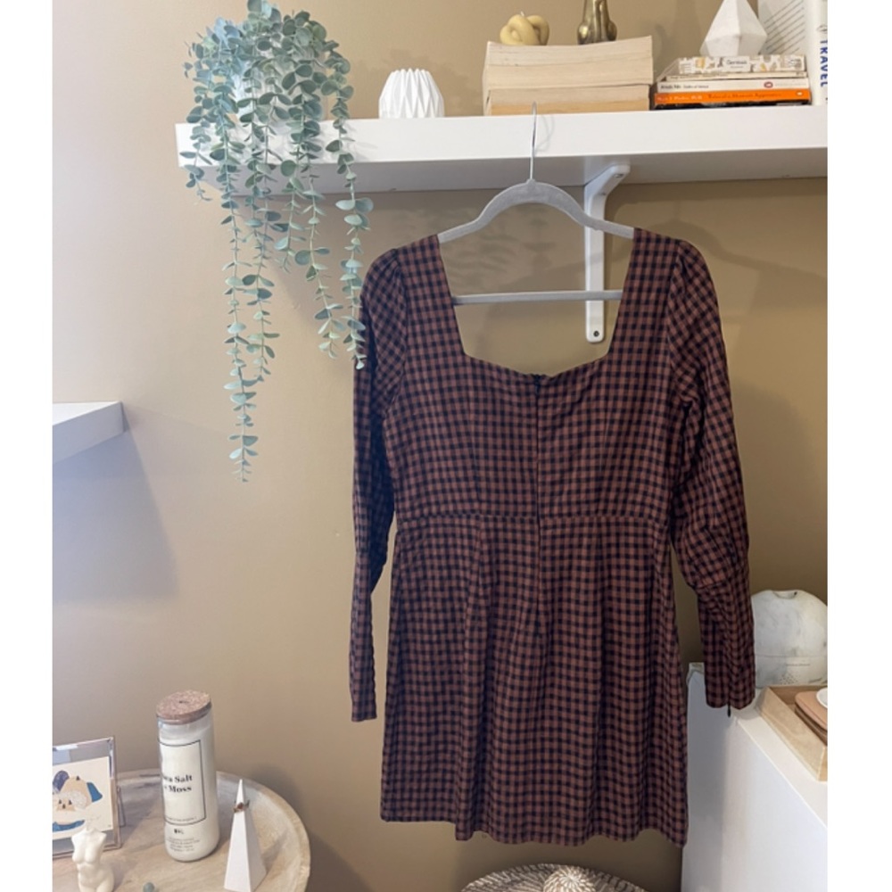 Essue Plaid Milkmaid Dress - Picture 4 of 4